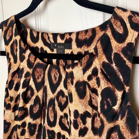 Pleated Neckline Leopard Dress - Picture 2 of 5